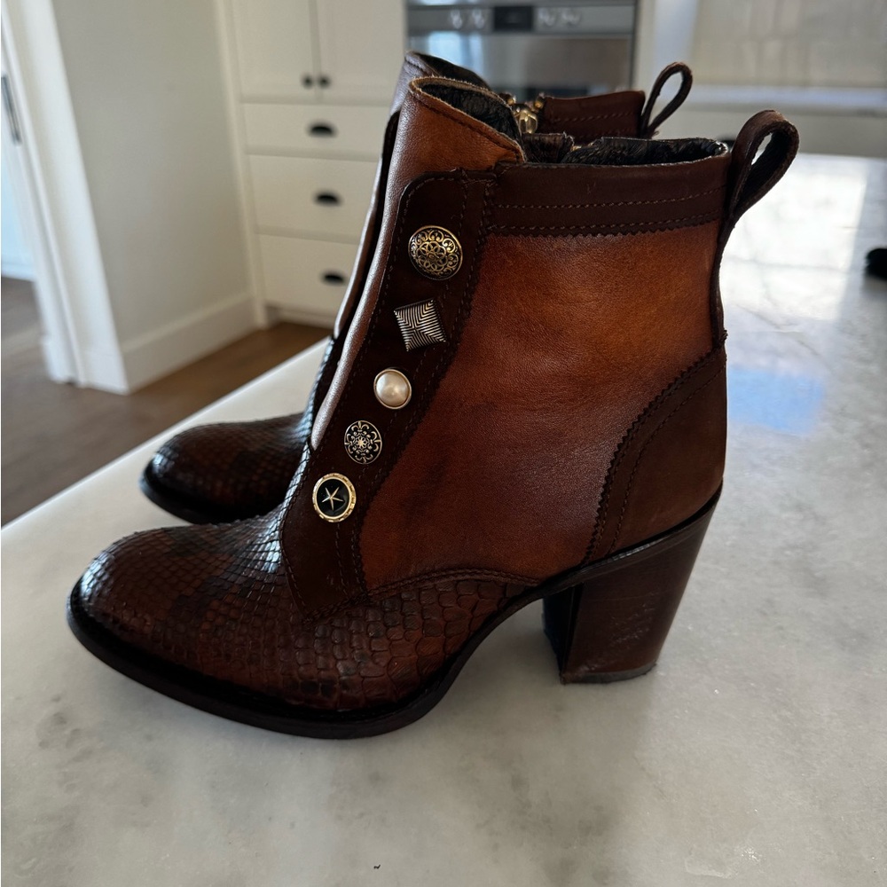 Cuadra shoes